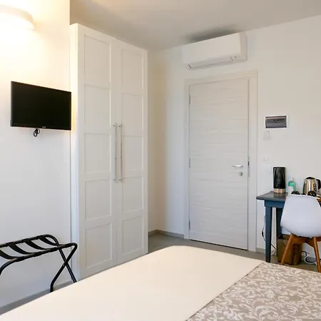 فندق مبيت وإفطار Ramerino 4*